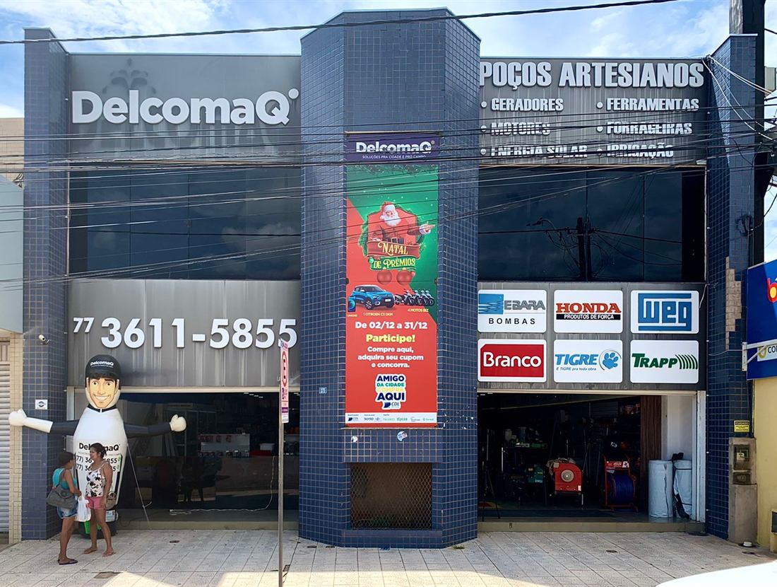 Fachada da loja DelcomaQ